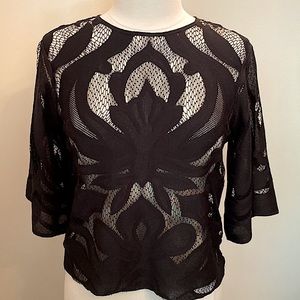 Worthington Black Graphic Crop Blouse